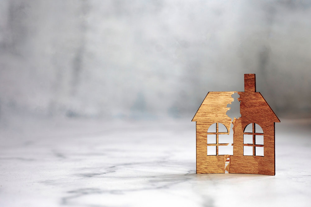 Out-of-State Property in a Colorado Divorce: What Courts Can (and Can't) Do